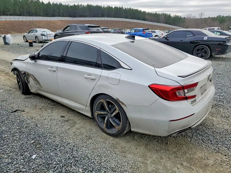 2022 HONDA ACCORD SPORT  