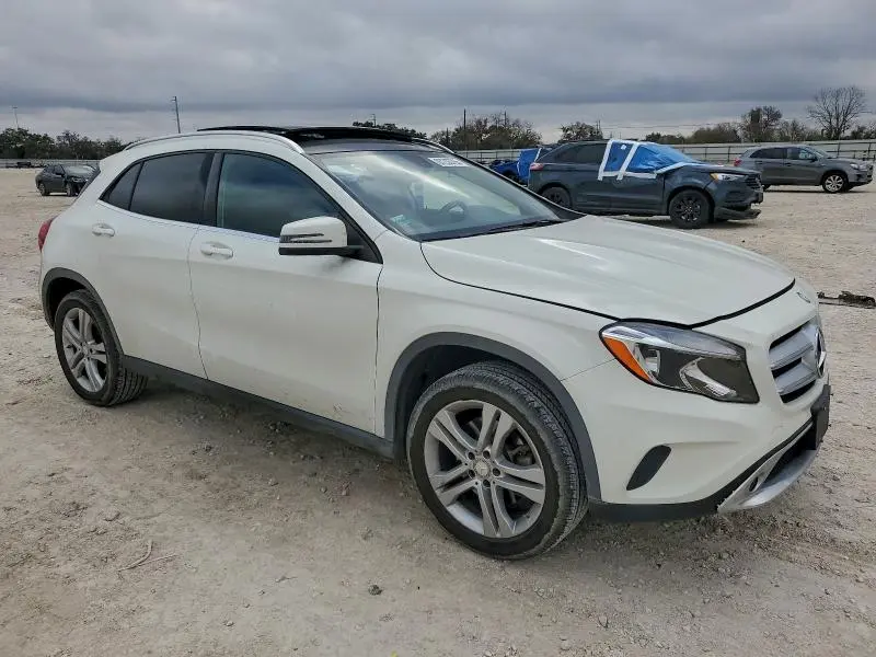 2015 MERCEDES-BENZ GLA 250 4MATIC  