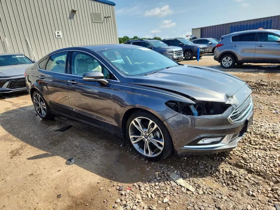 2017 FORD FUSION TITANIUM  