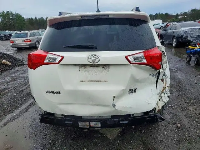 2015 TOYOTA RAV4 XLE  