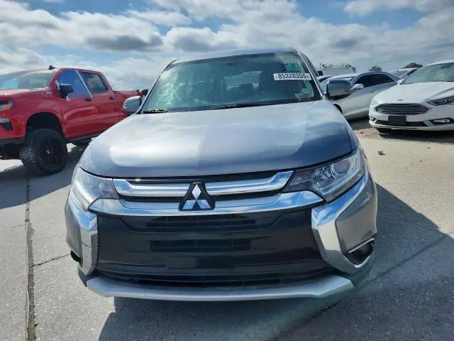 2016 MITSUBISHI OUTLANDER SE