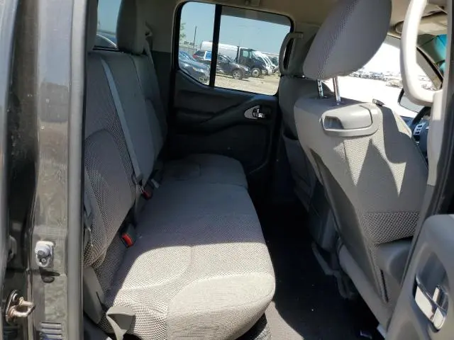 2014 NISSAN FRONTIER S  