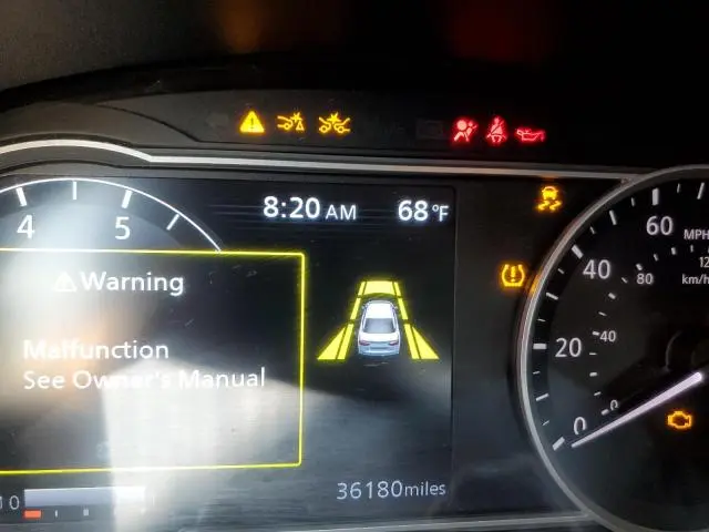 2021 NISSAN VERSA SR  