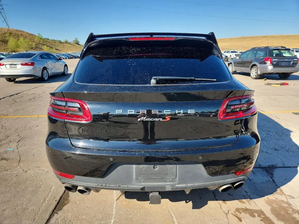 2015 PORSCHE MACAN S  