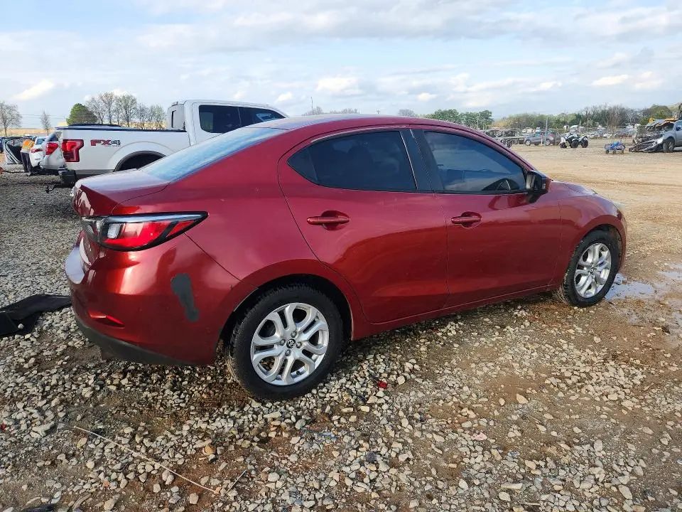 2017 TOYOTA YARIS IA BASE  