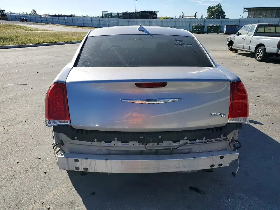 2017 CHRYSLER 300C   