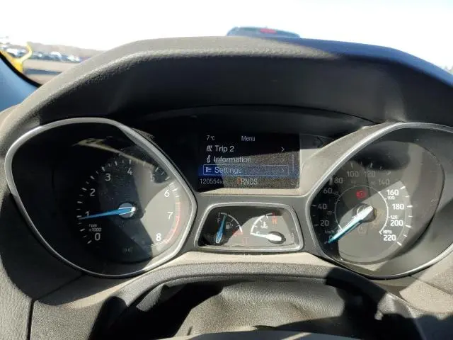 2016 FORD FOCUS SE  