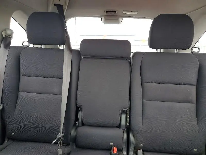 2011 HONDA CR-V LX  