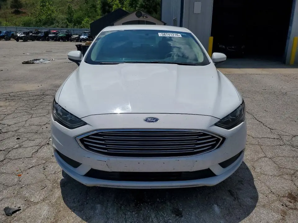 2017 FORD FUSION SE HYBRID  