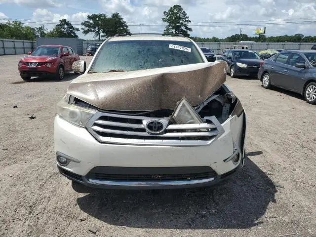 2013 TOYOTA HIGHLANDER LIMITED