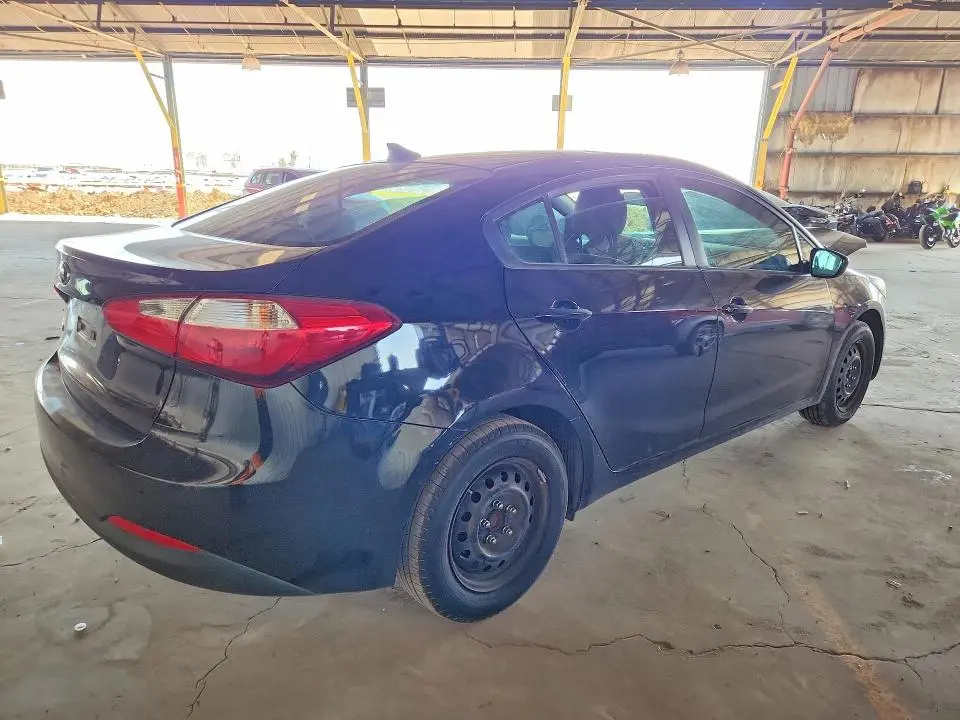 2015 KIA FORTE LX  