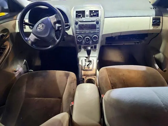 2011 TOYOTA COROLLA LE  