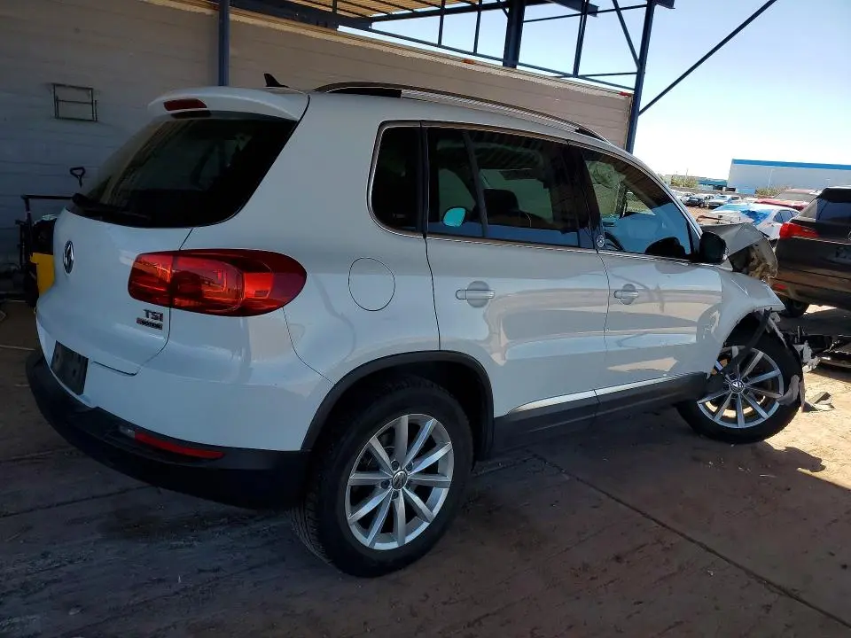 2017 VOLKSWAGEN TIGUAN WOLFSBURG  