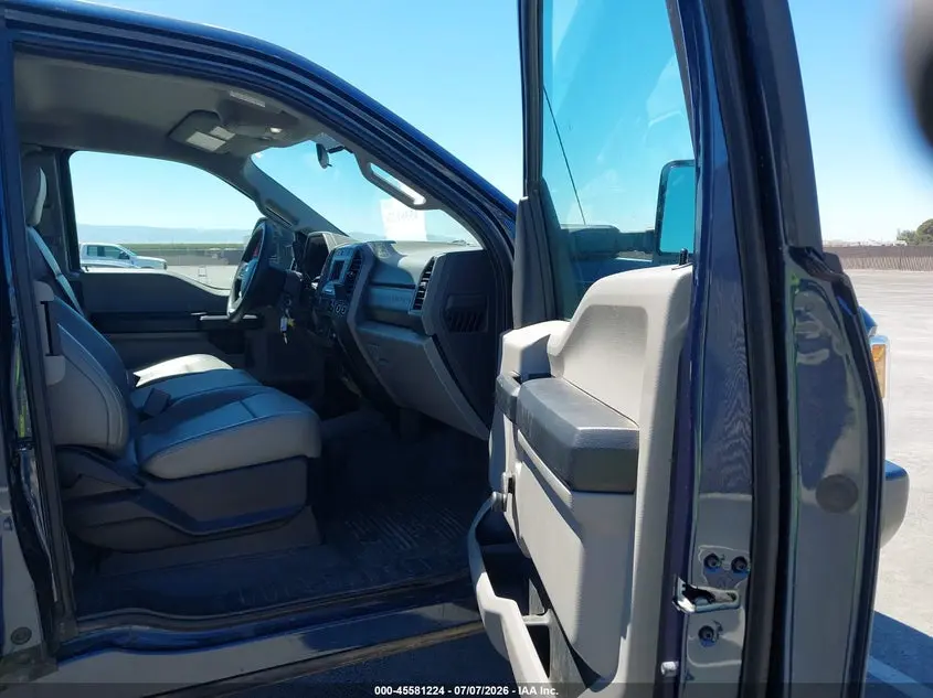 2017 FORD F-250 XL