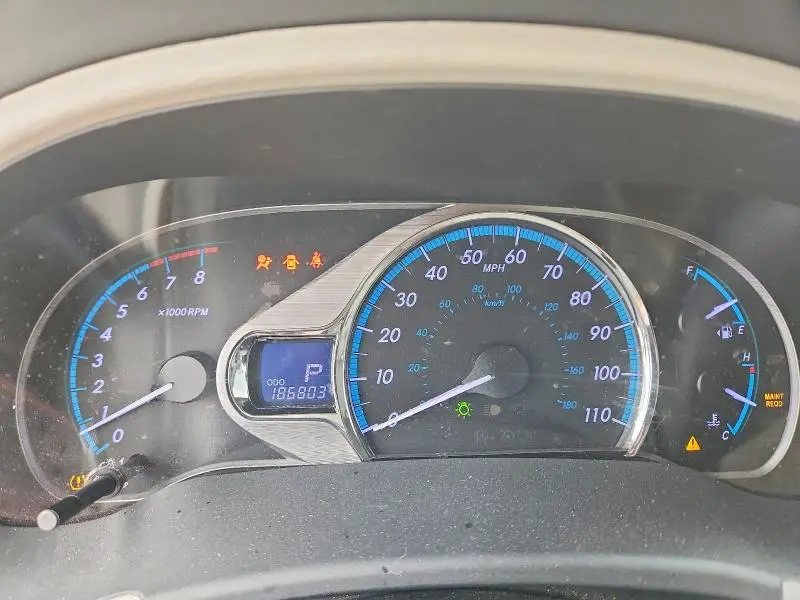 2012 TOYOTA SIENNA XLE 8-PASSENGER  