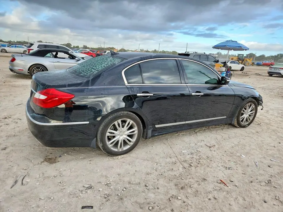 2012 HYUNDAI GENESIS 4.6L V8  