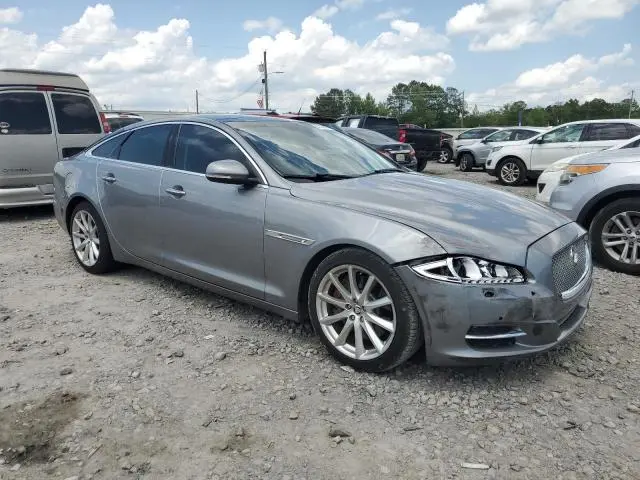 2013 JAGUAR XJ   