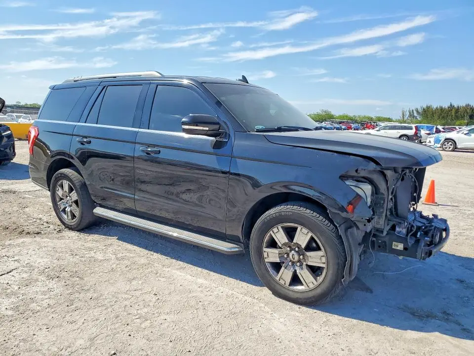 2018 FORD EXPEDITION XLT  