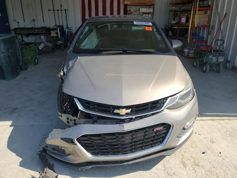 2017 CHEVROLET CRUZE LT  