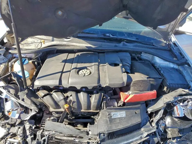 2013 VOLKSWAGEN JETTA S  