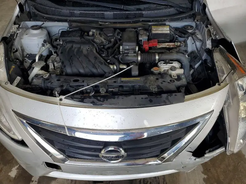 2019 NISSAN VERSA SV  