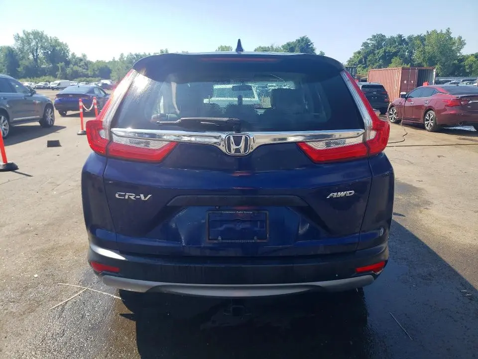 2018 HONDA CR-V LX  