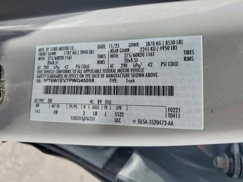 2023 FORD F150 LIGHTNING PRO  