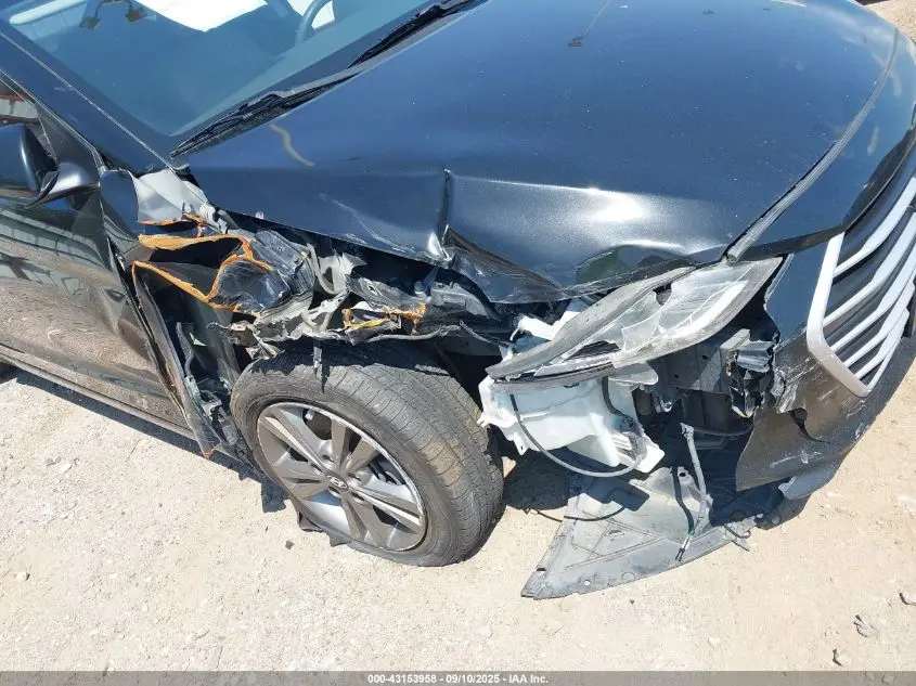 2017 HYUNDAI ELANTRA SE