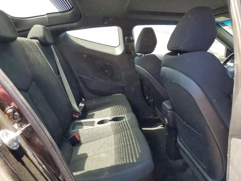 2017 HYUNDAI VELOSTER VALUE EDITION  