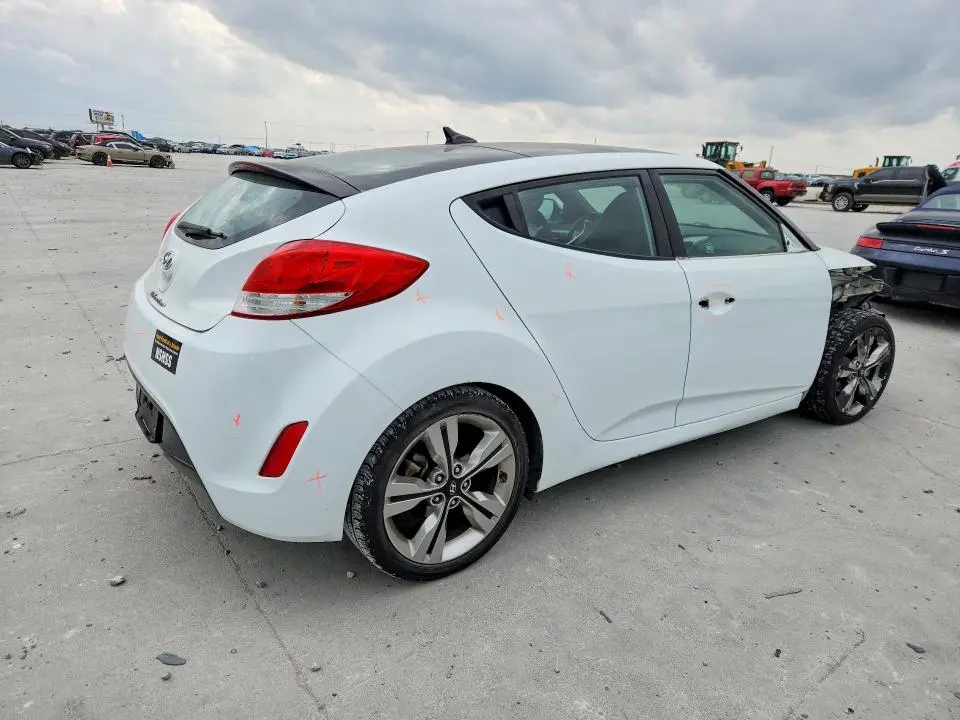 2016 HYUNDAI VELOSTER BASE  
