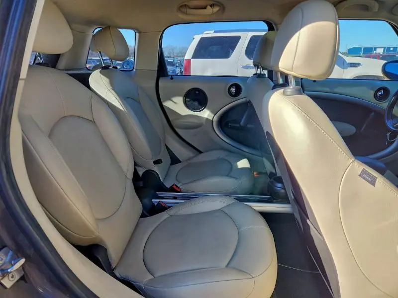 2011 MINI COOPER COUNTRYMAN  