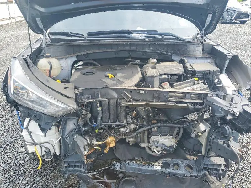 2021 HYUNDAI TUCSON SE  
