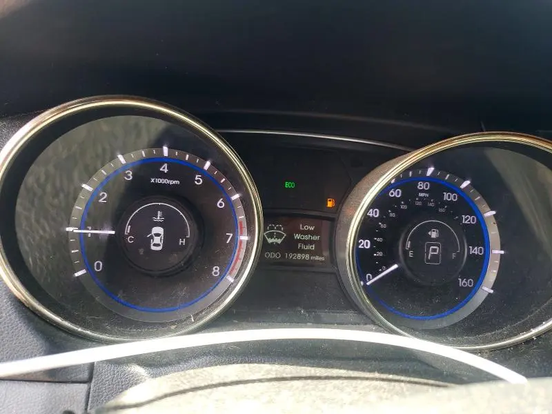 2013 HYUNDAI SONATA SE  
