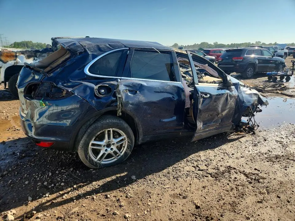 2011 PORSCHE CAYENNE S  