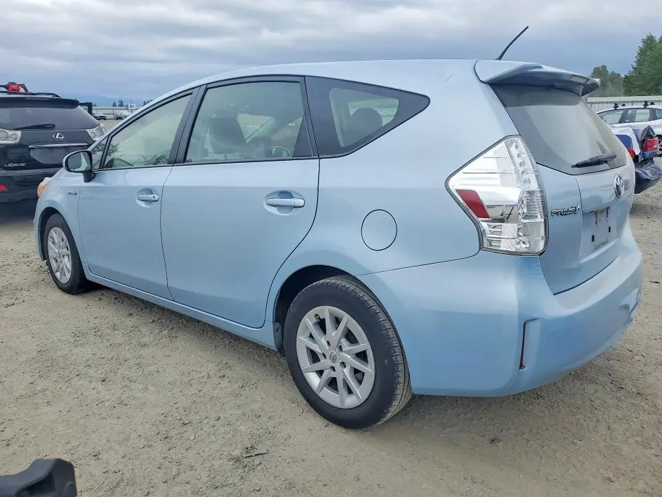 2014 TOYOTA PRIUS V THREE  