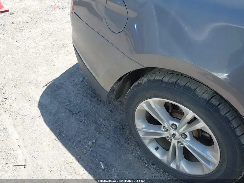 2013 FORD TAURUS SEL