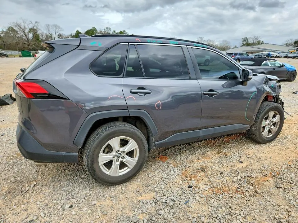 2019 TOYOTA RAV4   