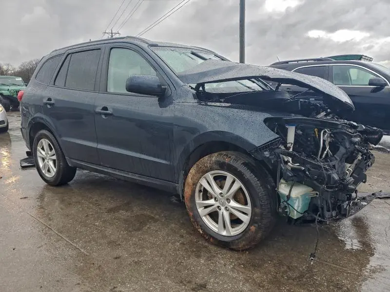 2012 HYUNDAI SANTA FE SE  