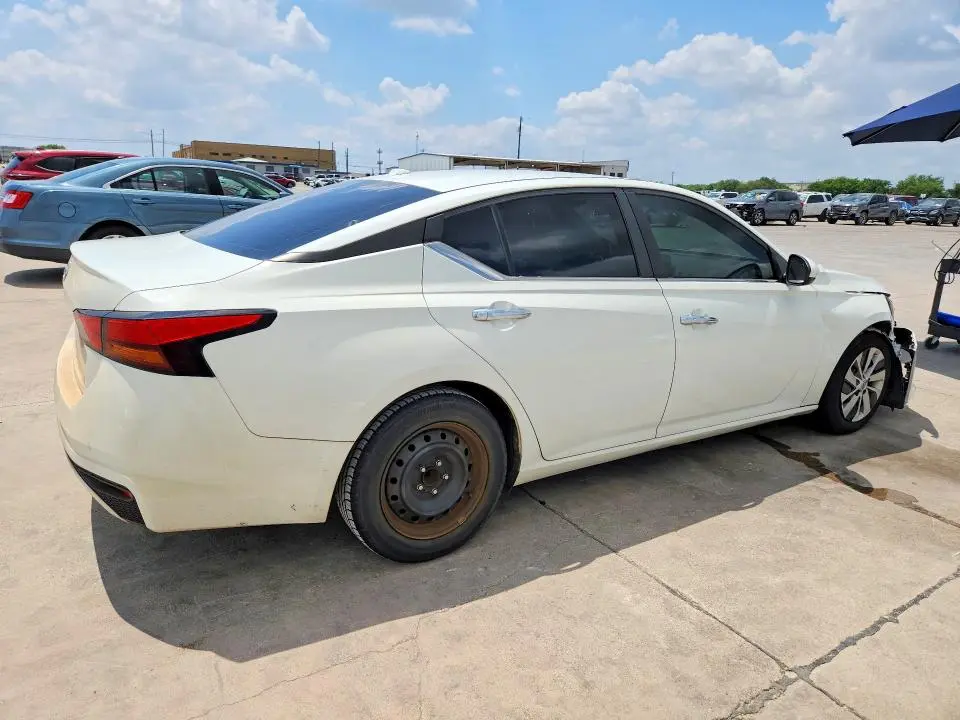 2019 NISSAN ALTIMA S  