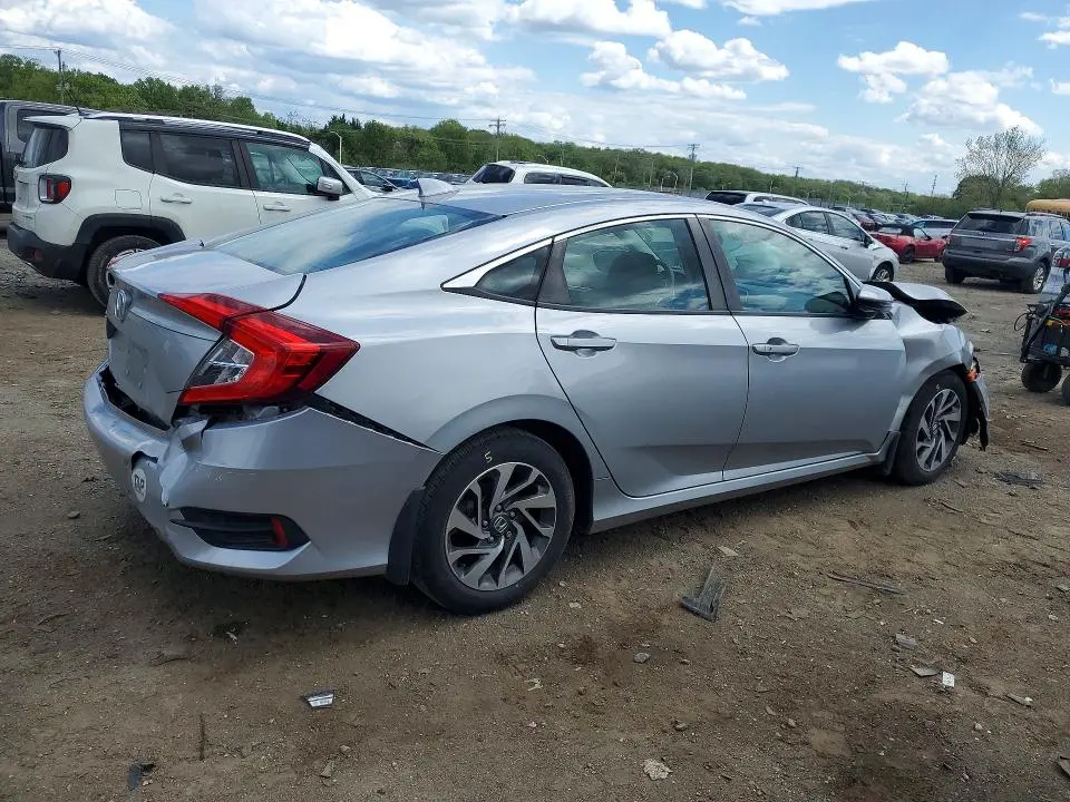 2018 HONDA CIVIC EX  