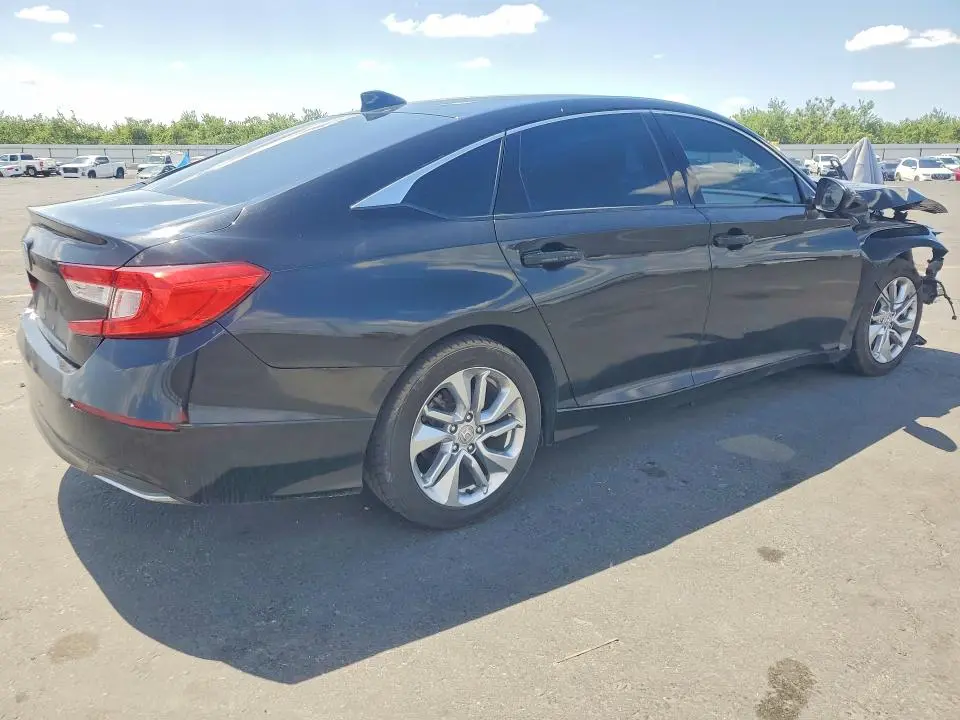 2019 HONDA ACCORD LX  