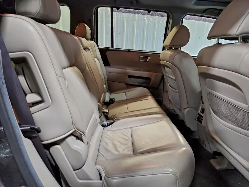 2011 HONDA PILOT TOURING  