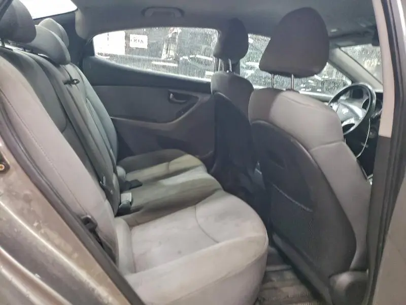 2012 HYUNDAI ELANTRA GLS  