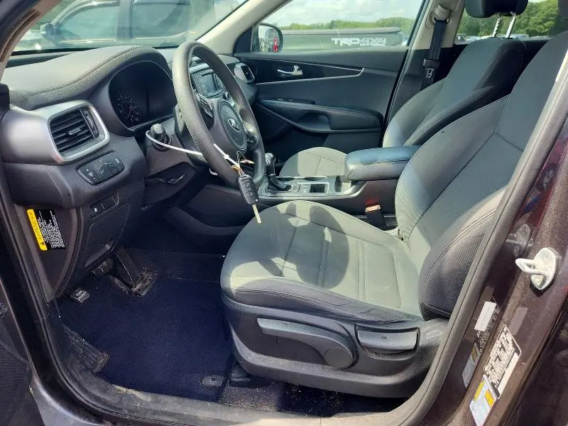2016 KIA SORENTO LX  
