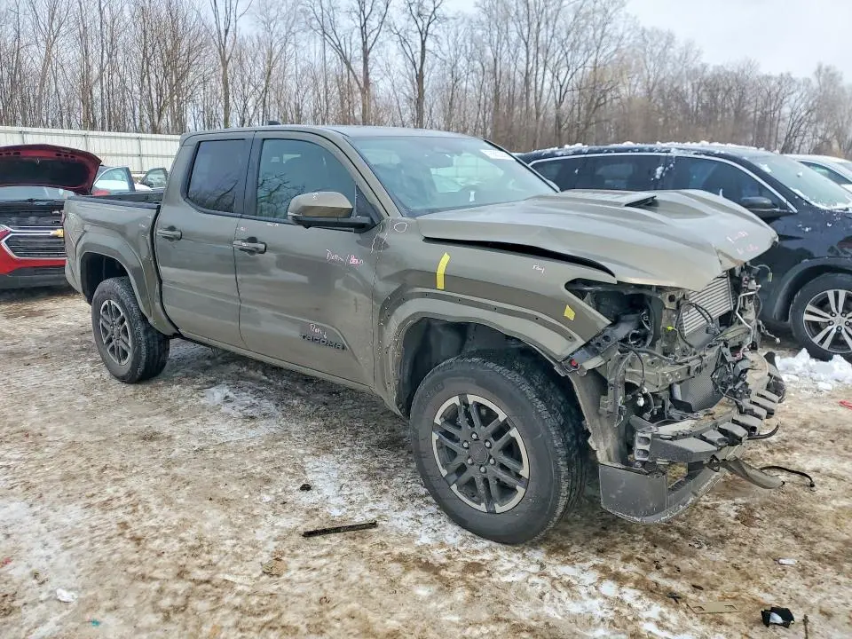 2025 TOYOTA TACOMA DOUBLE CAB  