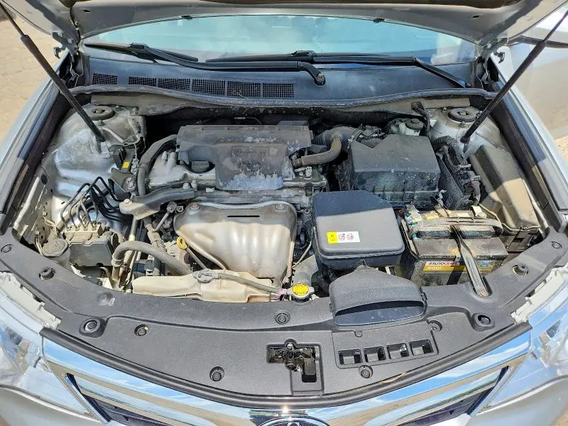 2014 TOYOTA CAMRY LE  