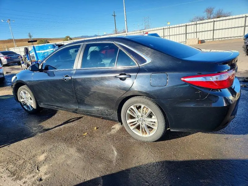 2016 TOYOTA CAMRY LE  