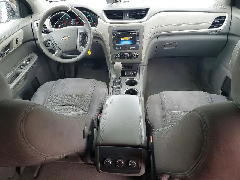 2016 CHEVROLET TRAVERSE LS  
