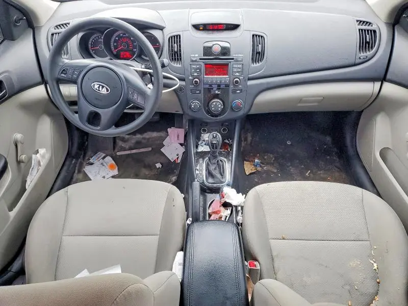 2013 KIA FORTE LX  