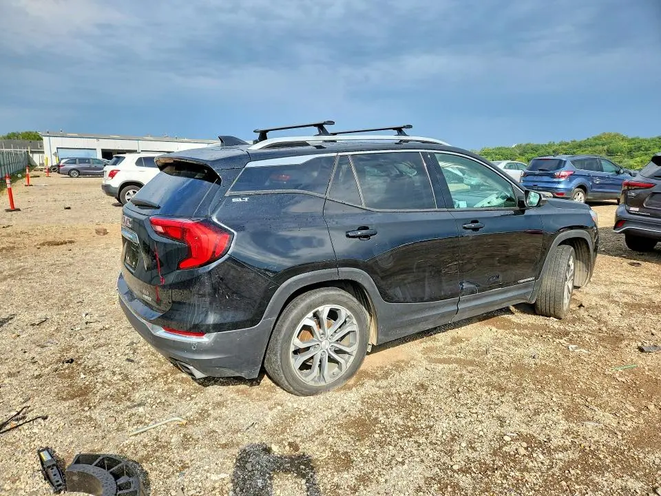 2018 GMC TERRAIN SLT  